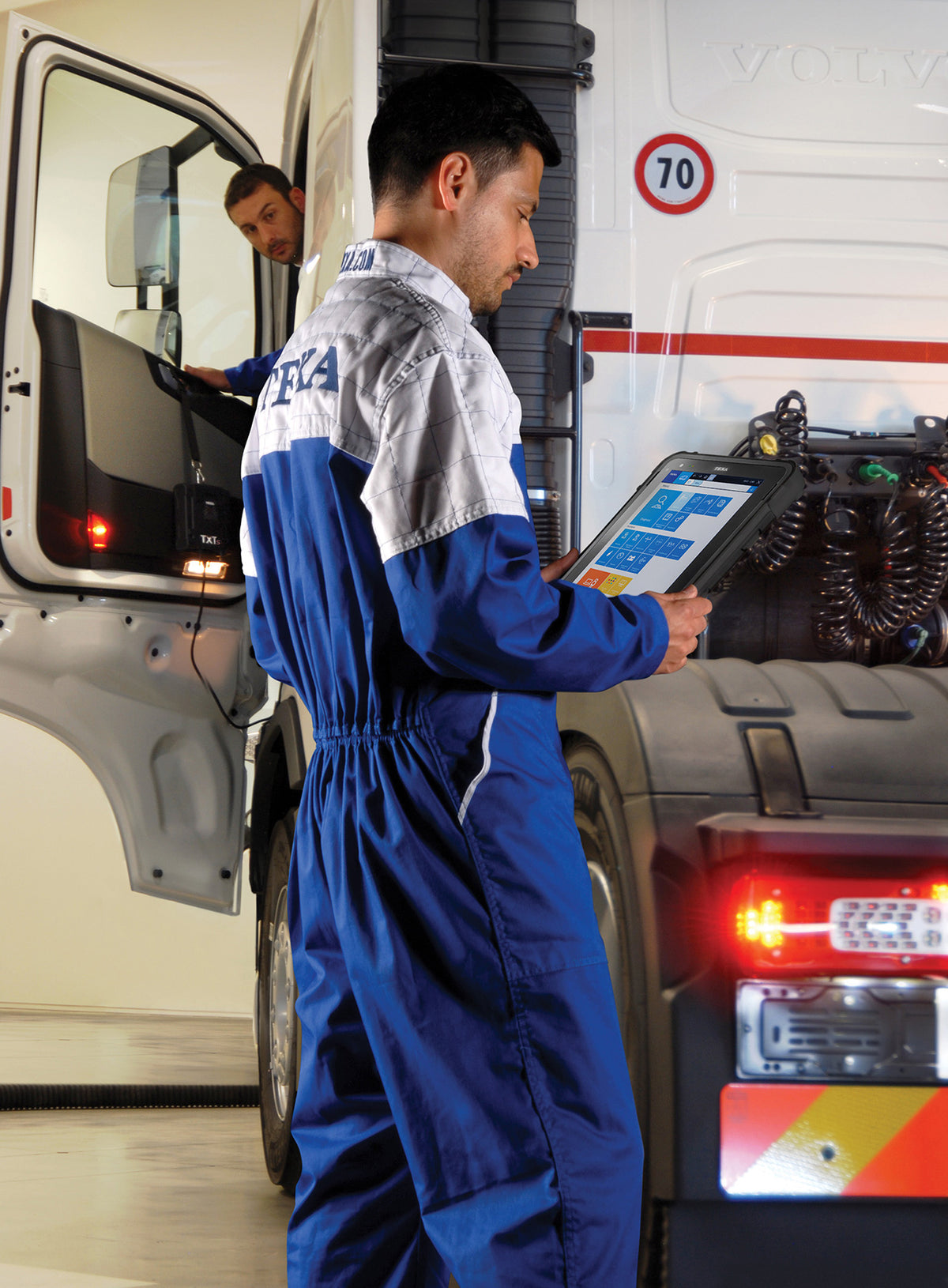 Navigator TXT + IDC5 Truck